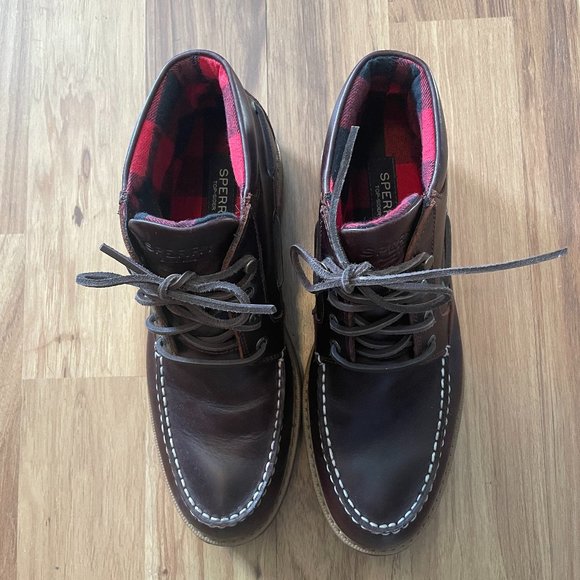 New Sperry Original Lug Chukka Boots Men’s Size: 10M